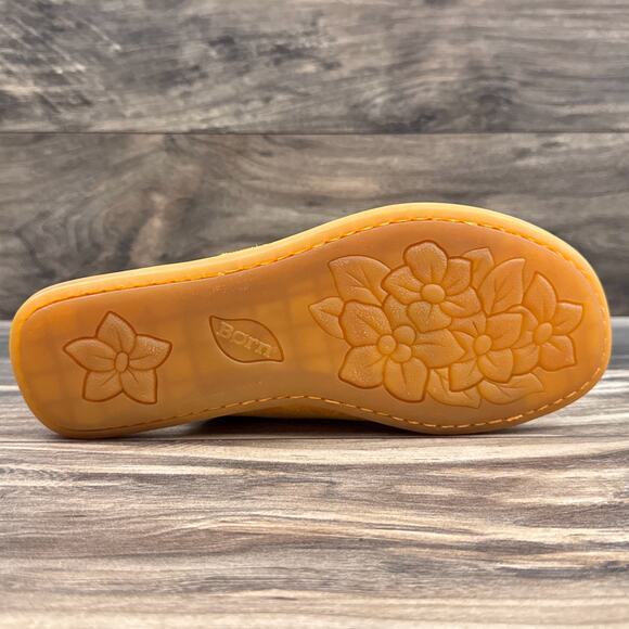 NIB Born Celena 8M Yellow Suede Cross Strap Flat Comfort Slide Sandals - Picture 7 of 10